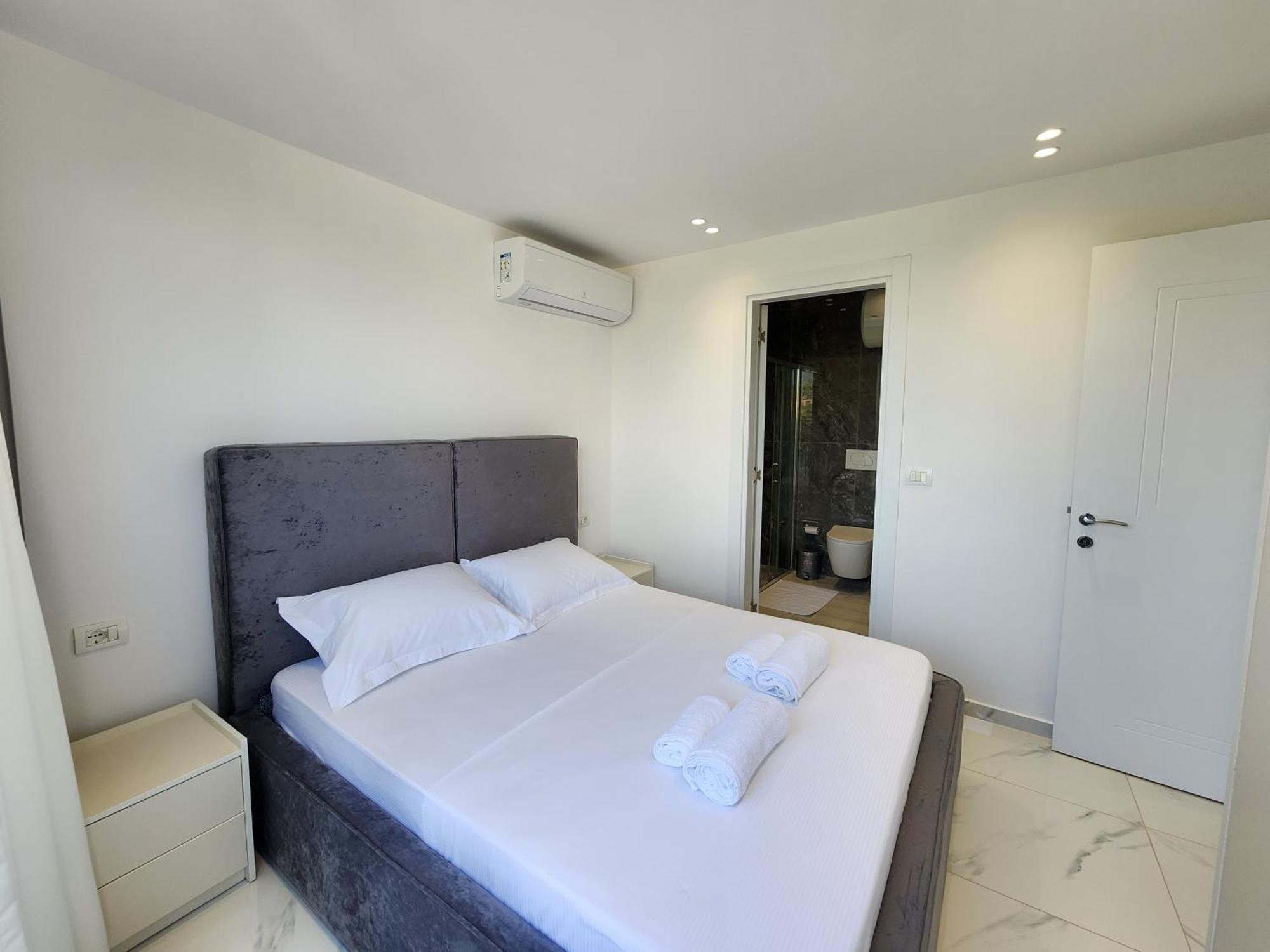 Penthouse With A City View Tirana Extérieur photo